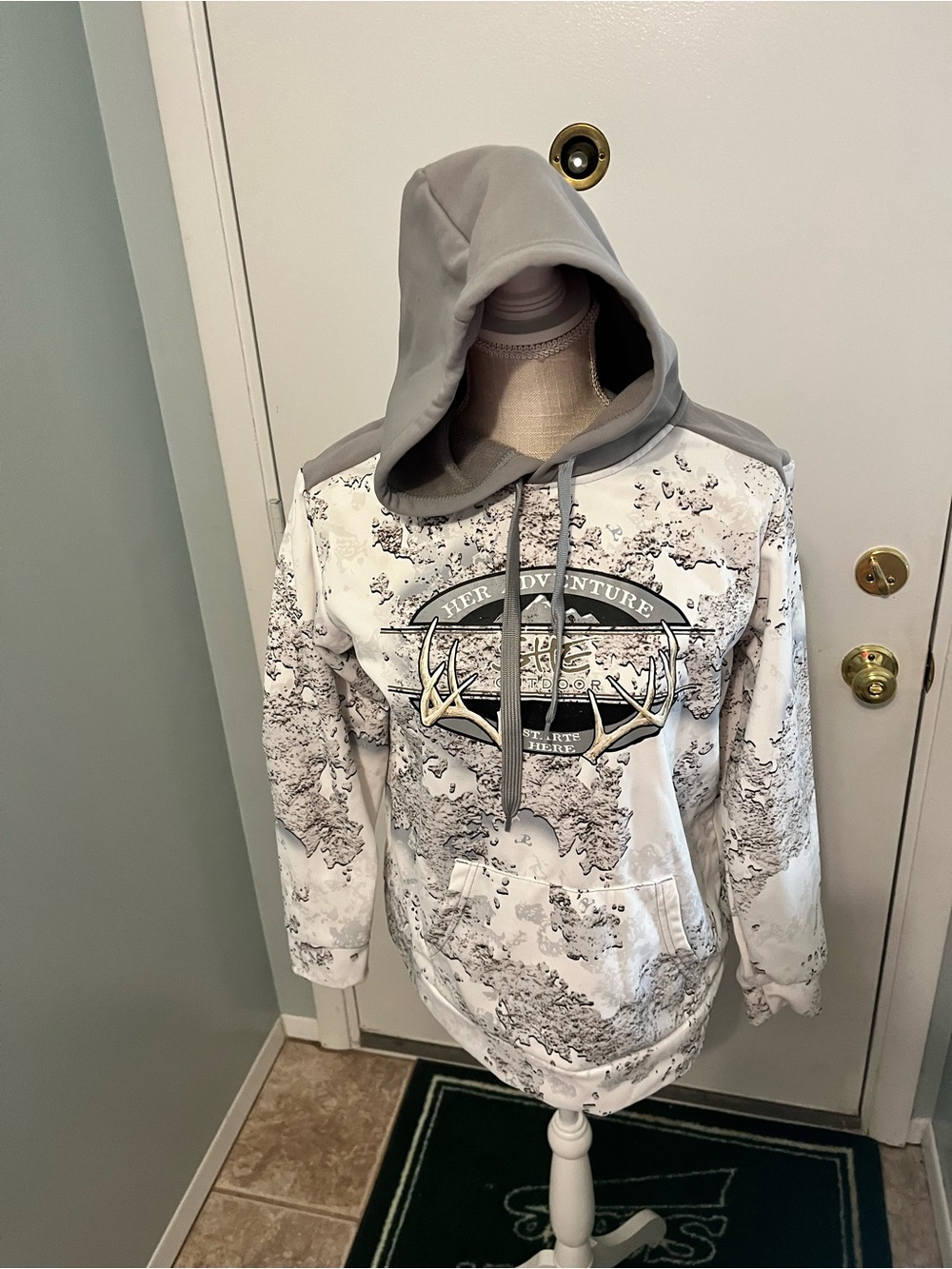 Men's Gray & White Camo Crewneck Hoodie with Antler Emblem